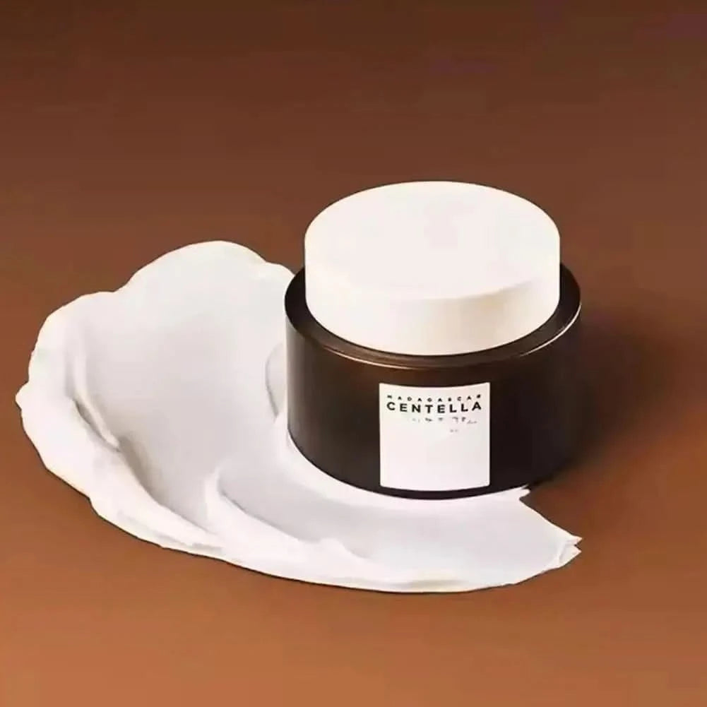 Madagascar Centella Probio-Cica Enrich Cream Crème réparatrice hautement hydratante Jay Cosmetic